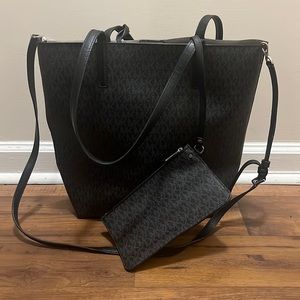 Michael Kors Monogram Black Bag w/coin purse